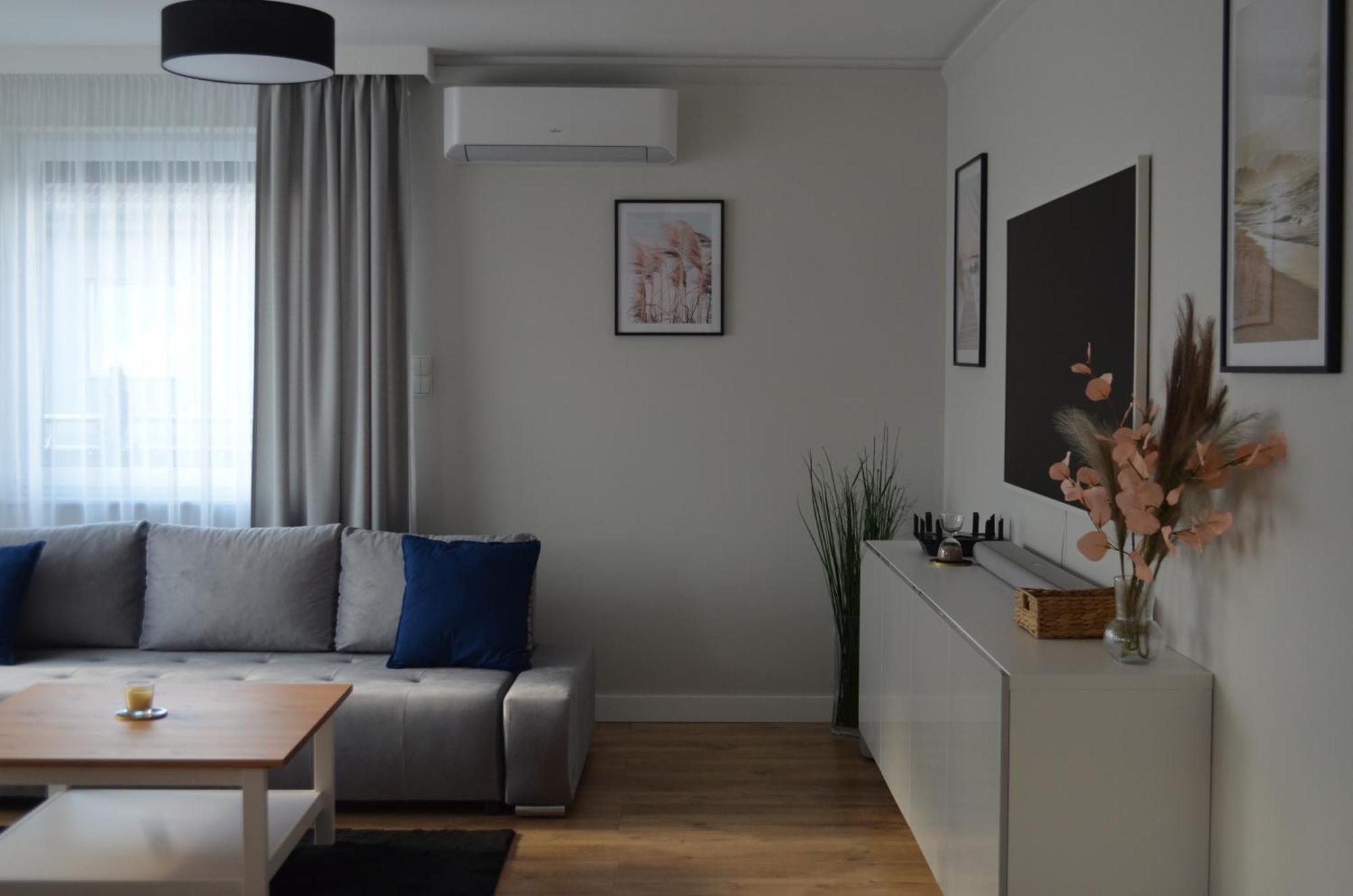 Apart City Break Apartament Swiebodzice Exterior photo